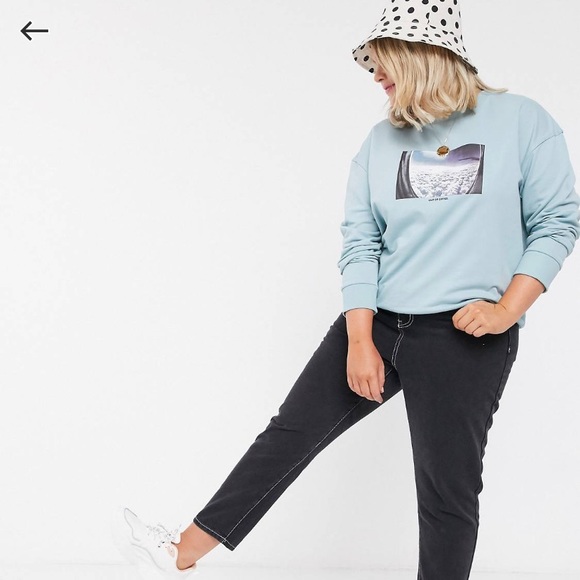 Comfy Crewneck from ASOS Curve - Picture 3 of 4